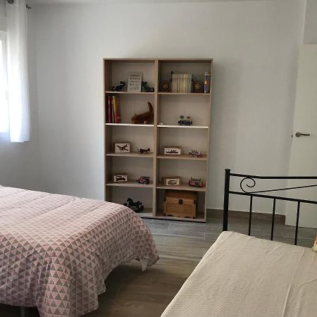 Espacioso y céntrico piso con zona chill-out Alicante Exterior foto