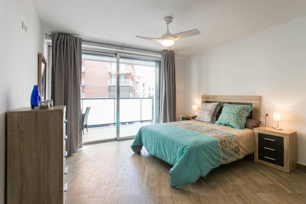 Espacioso y céntrico piso con zona chill-out Alicante Exterior foto
