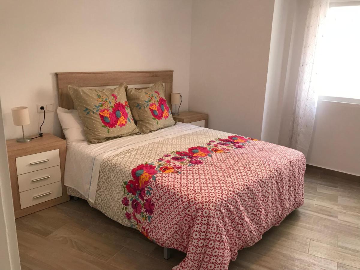 Espacioso y céntrico piso con zona chill-out Alicante Exterior foto