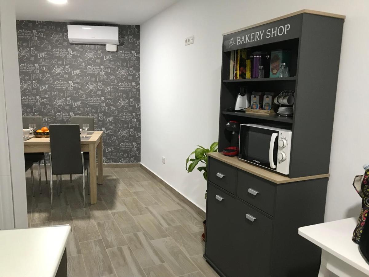 Espacioso y céntrico piso con zona chill-out Alicante Exterior foto